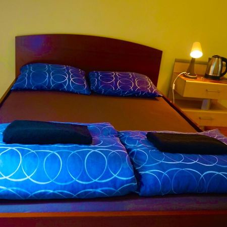 Schoepfwerk Hostel 10 Відень Екстер'єр фото