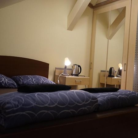 Schoepfwerk Hostel 10 Відень Екстер'єр фото
