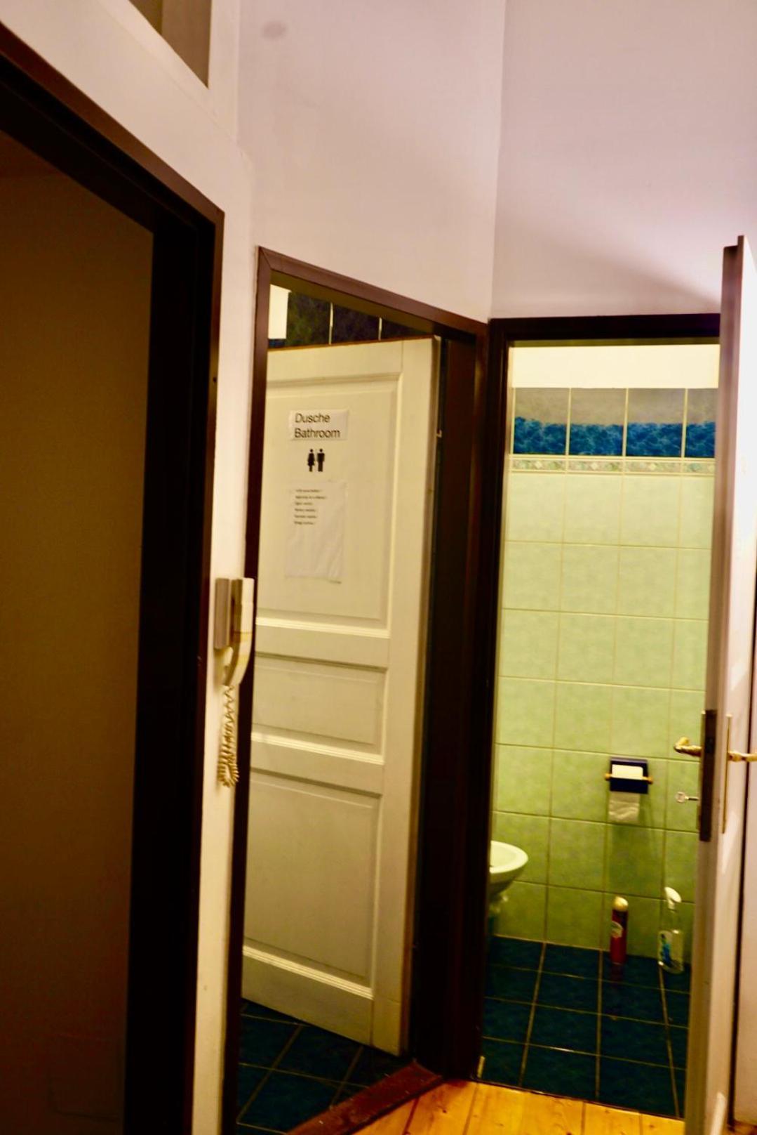 Schoepfwerk Hostel 10 Відень Екстер'єр фото