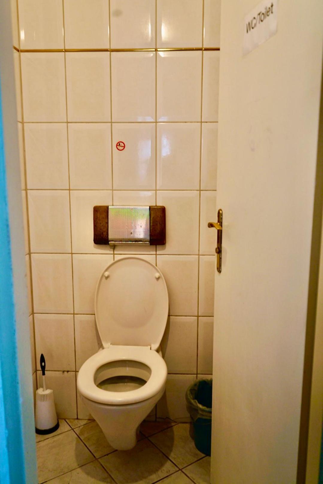 Schoepfwerk Hostel 10 Відень Екстер'єр фото