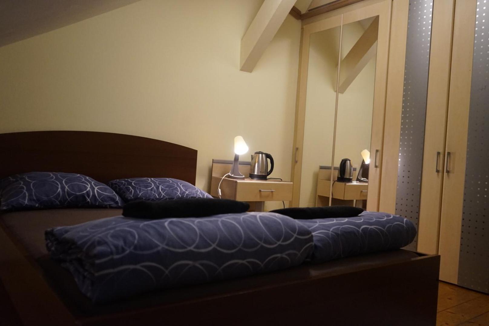 Schoepfwerk Hostel 10 Відень Екстер'єр фото