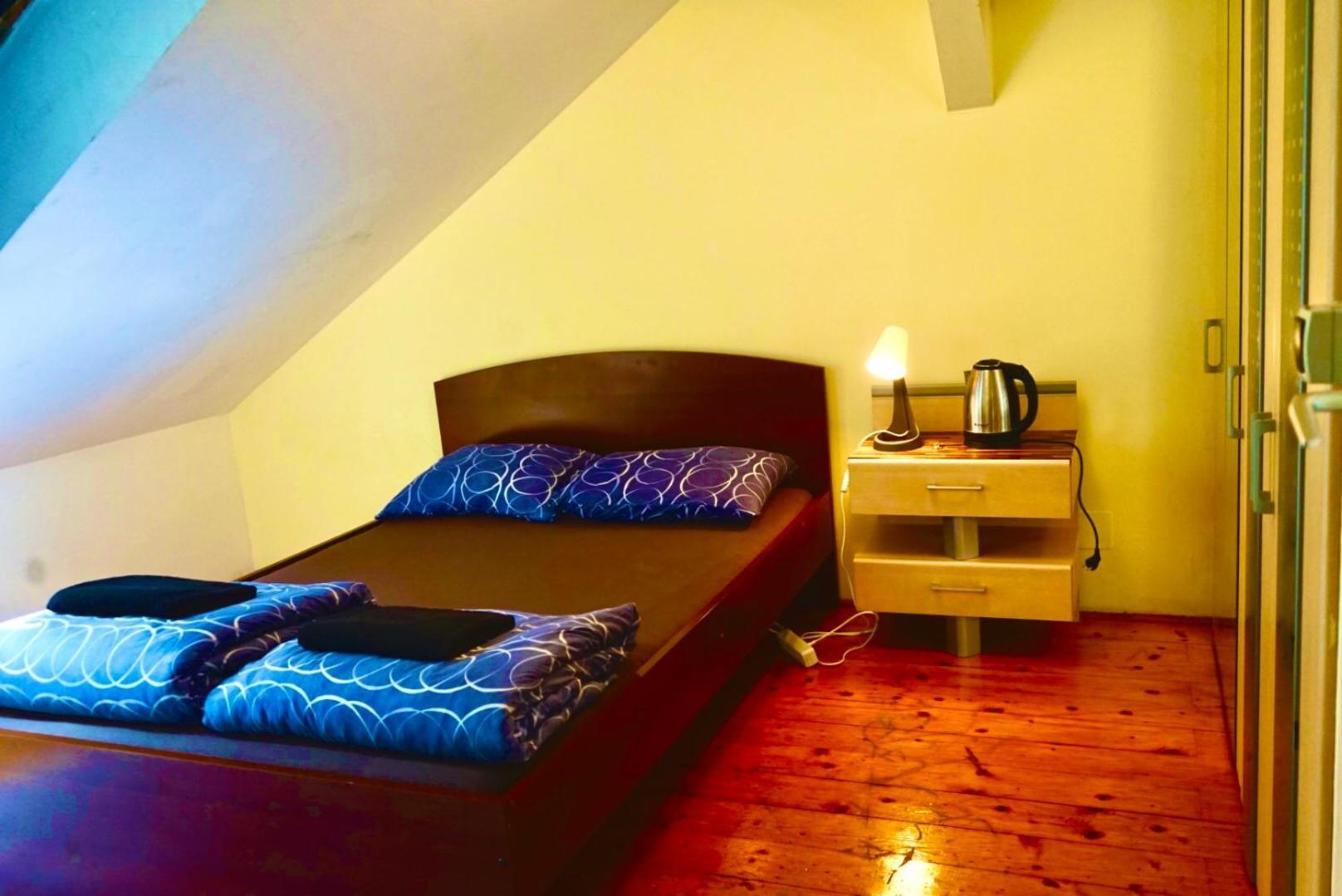 Schoepfwerk Hostel 10 Відень Екстер'єр фото
